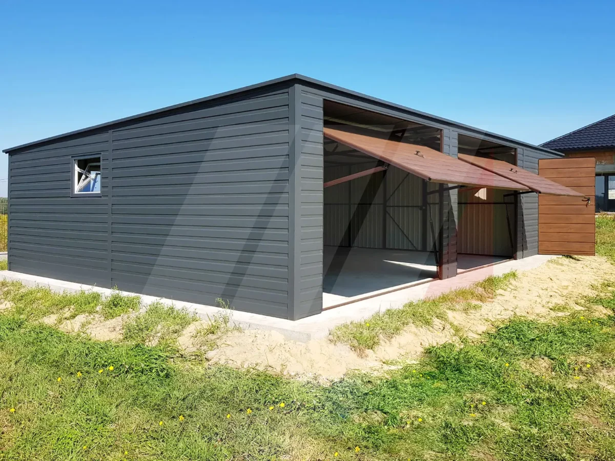 Garáž z trapézového plechu grafit 10m x 6m výklopné brány ořech