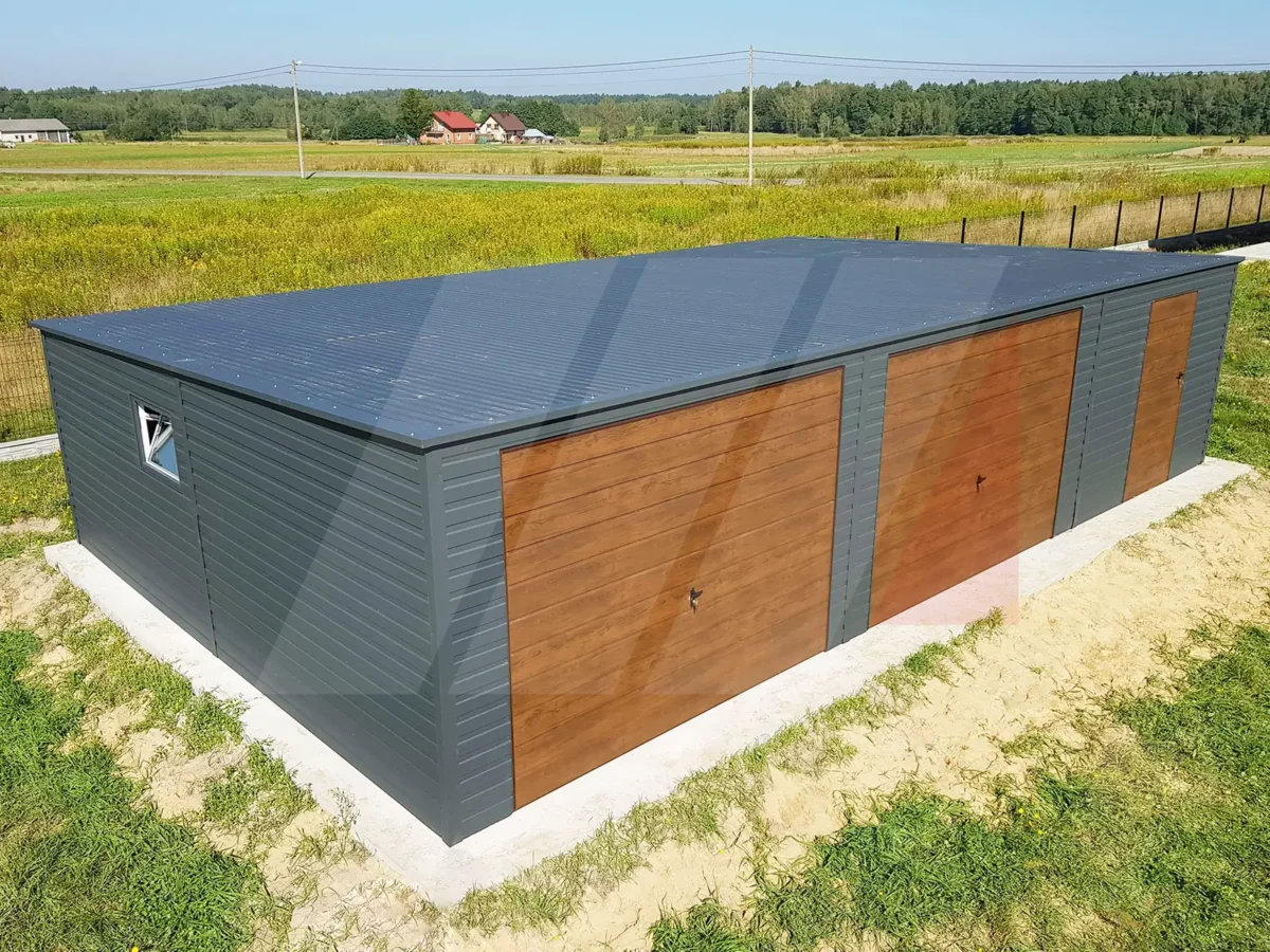 Garáž z trapézového plechu grafit 10m x 6m výklopné brány ořech