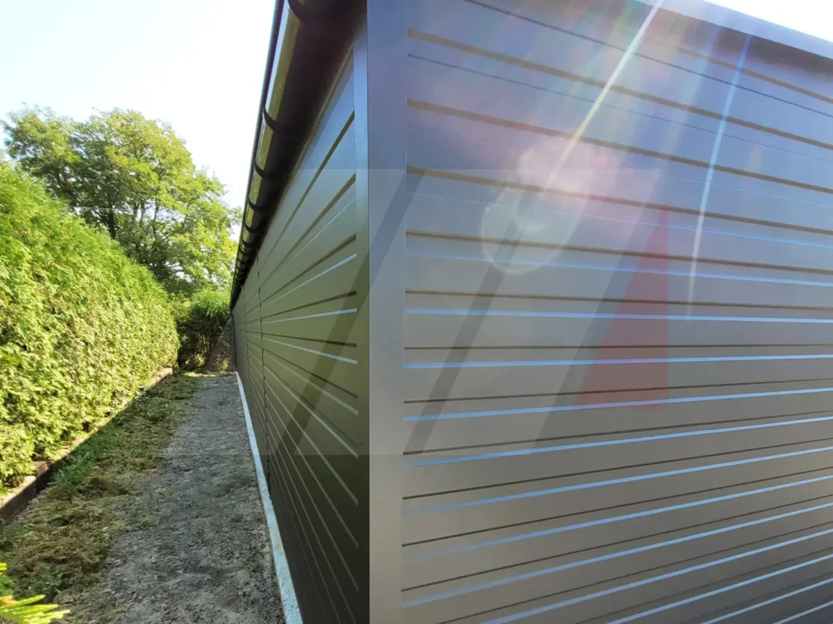 Pěti garáž z trapézového plechu grafit 15m x 6m