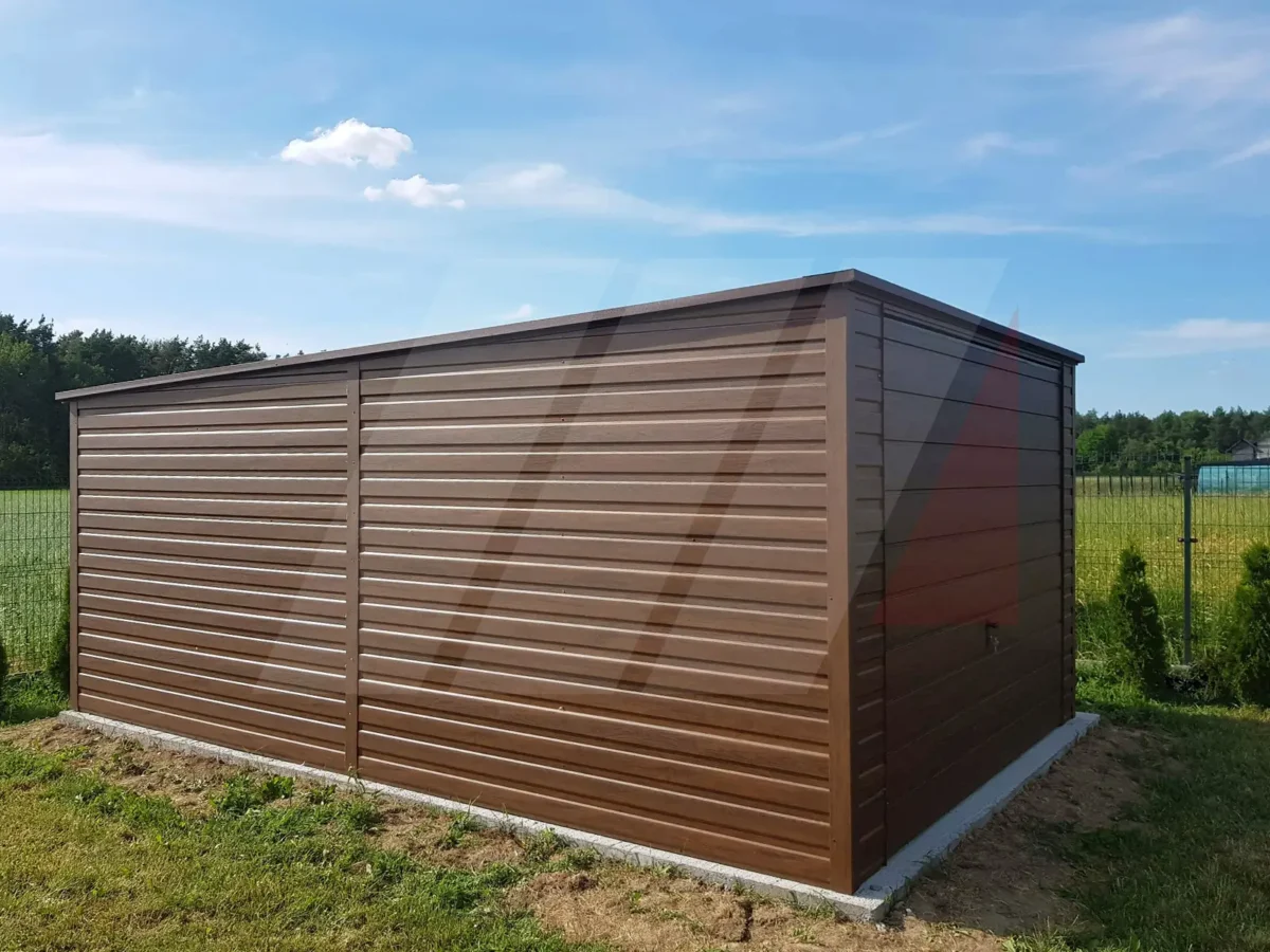 Plechová garáž ořech spád střechy dozadu 3.5m x 5m