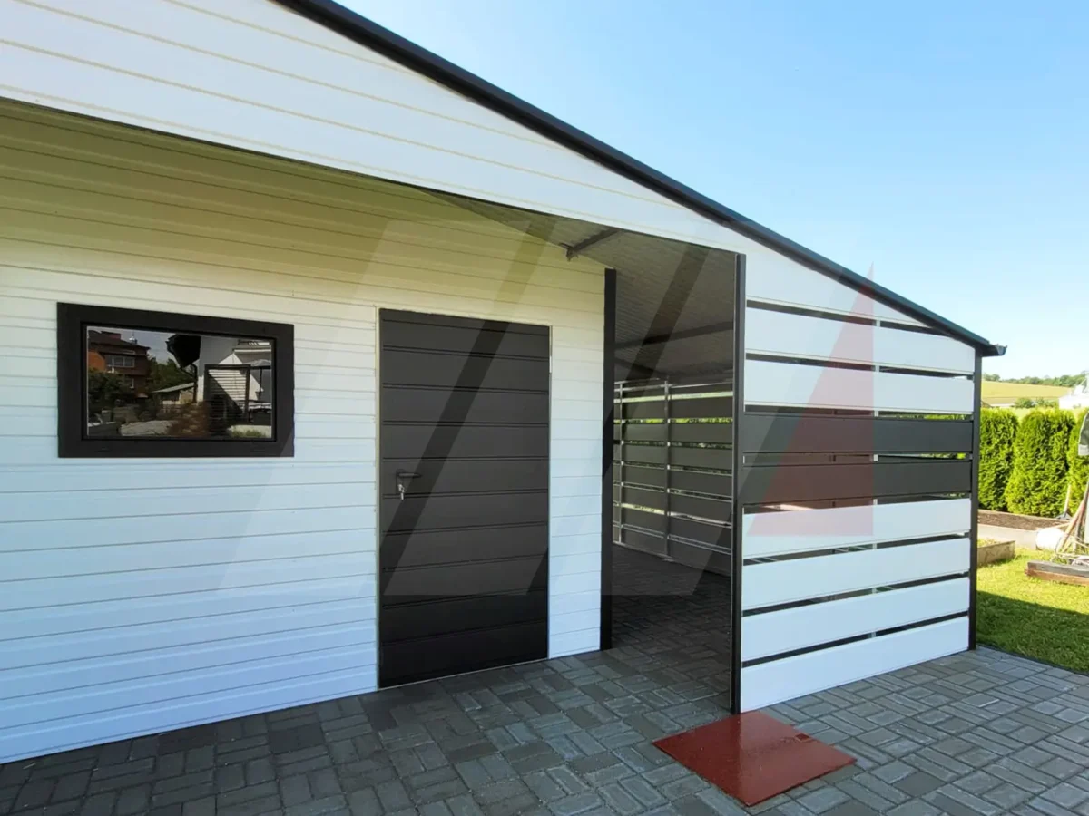 Plechová garáž 9m x 6m s technickou místností 2m x 6m