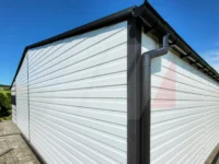 Plechová garáž 9m x 6m s technickou místností 2m x 6m