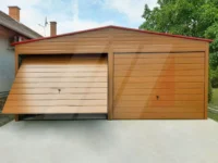 Dvojitá plechová garáž zlatý dub 6m x 6m
