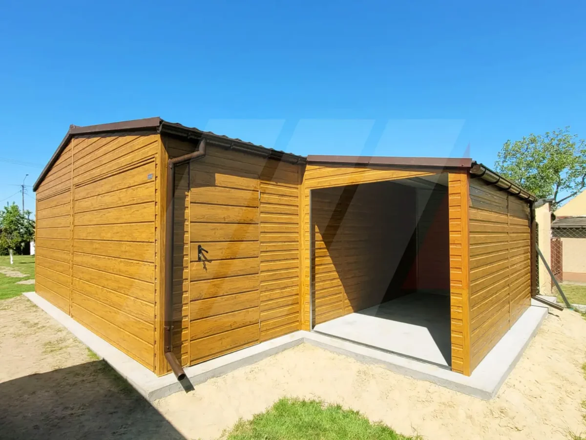 Plechová dvoustáníková garáž 6m x 6m plus přístřešek 2m x 4m