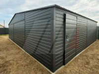 Plechová dvoustanovišťová garáž 8m x 5m grafitová s výklopnými vraty