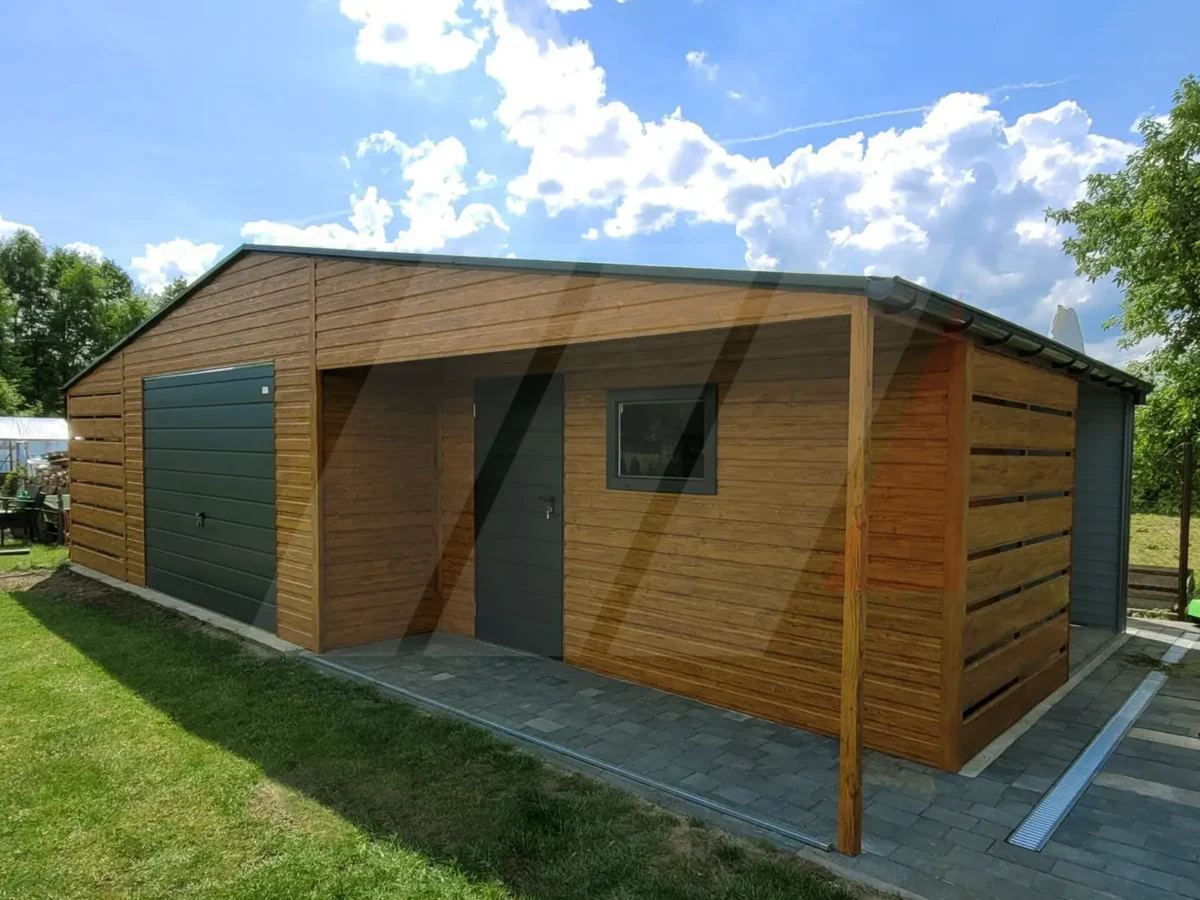 Dvoupodlažní plechová garáž 9m x 6m s přístřeškem a nikou