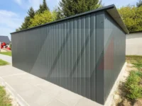 Plechová garáž s vertikálními okny 5m x 6m, výklopná vrata