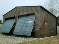 Skladovací haly Skladová hala se sedlovou střechou 8m x 6m, vrata výklopná